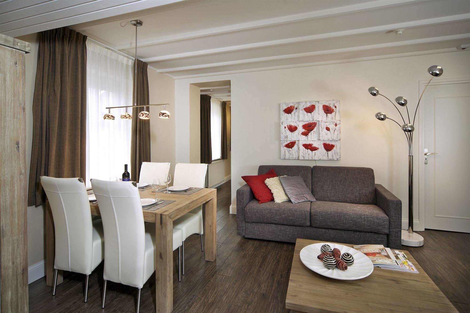 Aparthotel Ons Epen Exterior photo