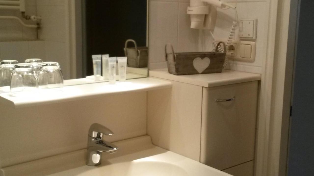 Aparthotel Ons Epen Room photo